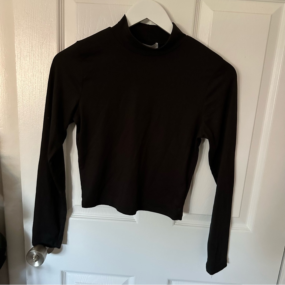 Black High Neck Cropped Long Sleeve